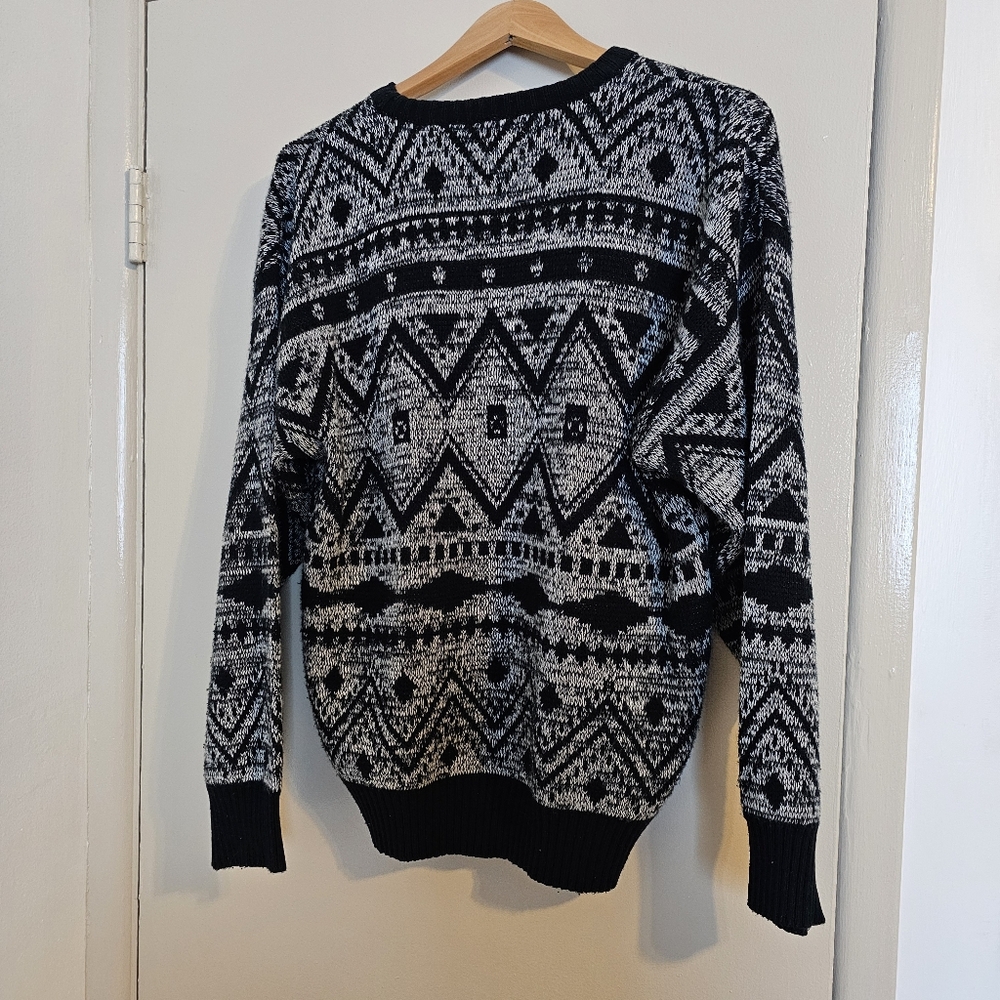 Jonathan Bryan Sweater knit made in Korea